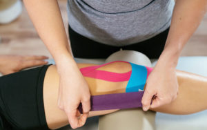 kinesiotaping rodilla 300x188 1